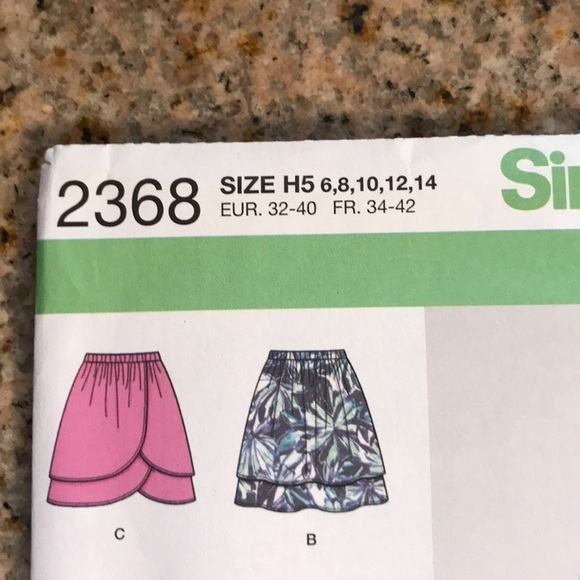 Simplicity skirt pattern - Picture 2 of 3